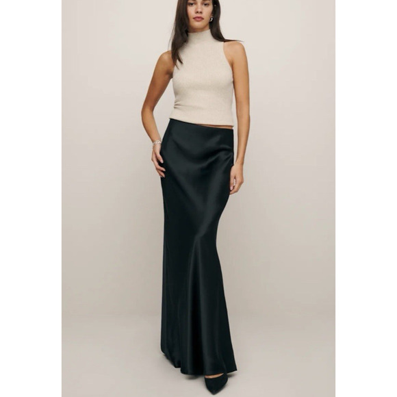 Reformation Top XL Farrah Cashmere Turtleneck Tank Sweater Cream Beige NWT New - Picture 6 of 13